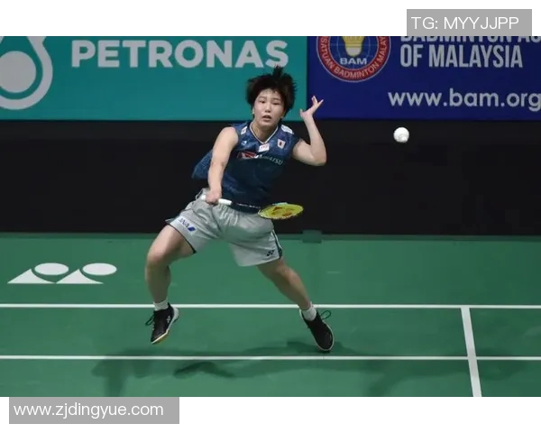 赛后分析：深圳羽毛球队与重庆羽毛球队的战术灵活性对比与启示