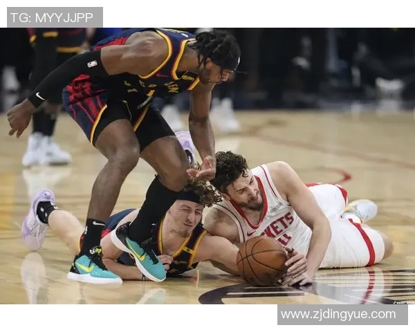 2017年季后赛火箭与雷霆激战回顾两队巅峰对决的精彩瞬间与战术分析