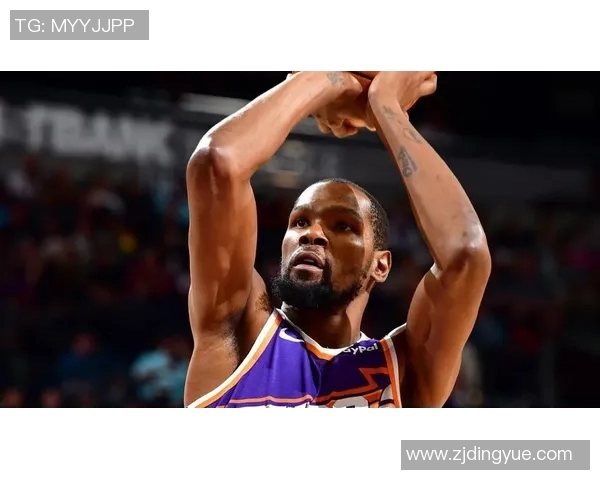 杜兰特申请交易引发热潮三队争抢太阳热火76人全力争夺