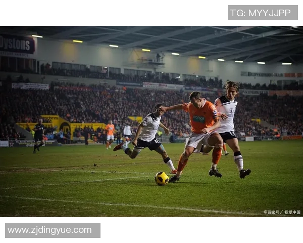 桑德豪与达姆的精彩对决分析及比赛亮点回顾