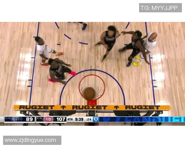 灰熊与勇士精彩对决回放分析赛场瞬间重温与战术解读